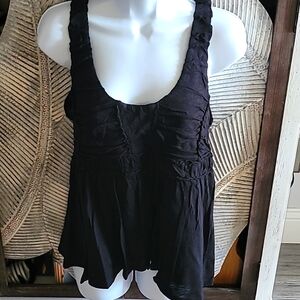 ANTHROPOLOGIE Black top Med
